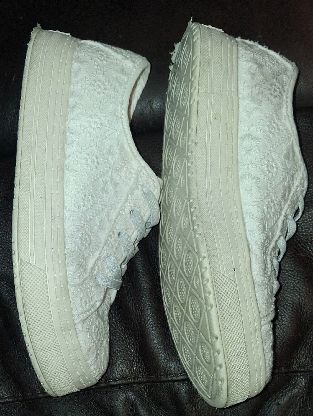 Blowfish White Lace-Up Lace Overlay Sneakers - Picture 3 of 3